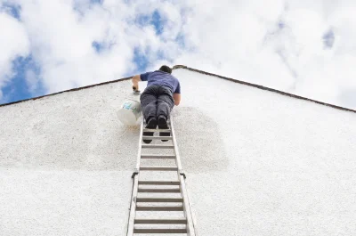 Peinture extérieure à Bouziès — façades et ravalement